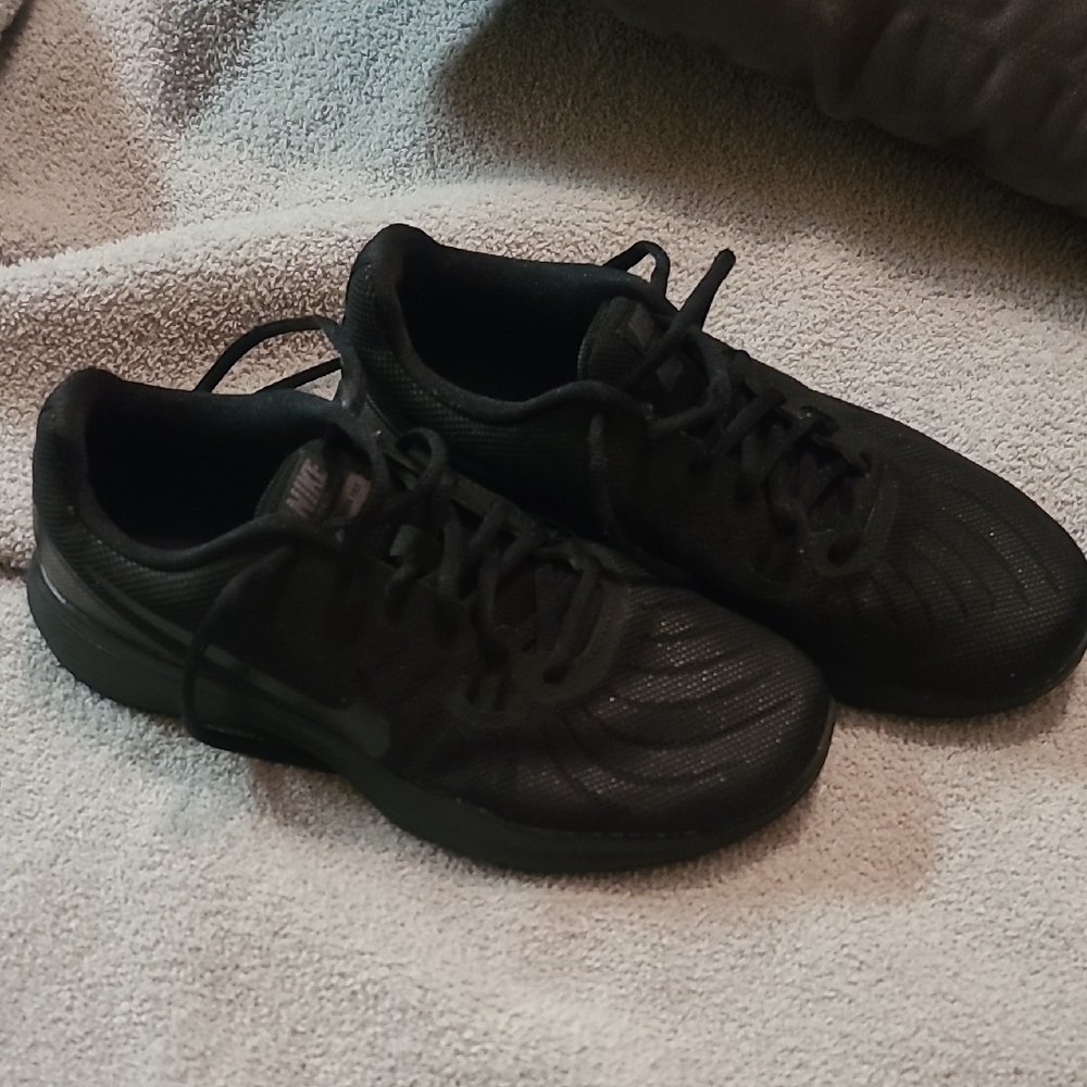 Womens Nike Black Training Shoes